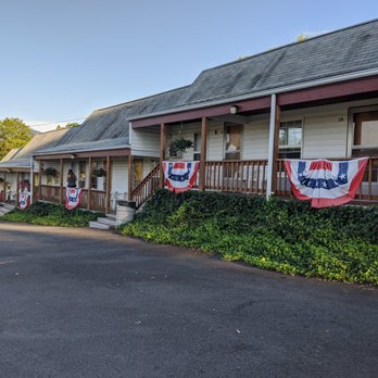 Hillside - Hotels Near Me - Luray, Virginia Hillside - Hotels Near Me - Luray, Virginia