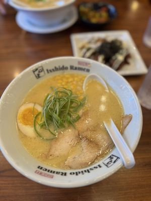 Isshido Ramen by null