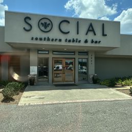 SOCIAL SOUTHERN TABLE & BAR - Updated December 2025 - 488 Photos & 362
