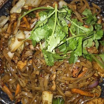 CO - Thai Drunken Noodles - Sushi Bars Near Me - Columbia, South Carolina CO - Thai Drunken Noodles - Sushi Bars Near Me - Columbia, South Carolina