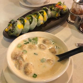 Suri Sushi Thai - Tom Kha Soup - Ramen Near Me - Weston , Florida Suri Sushi Thai - Tom Kha Soup - Ramen Near Me - Weston , Florida
