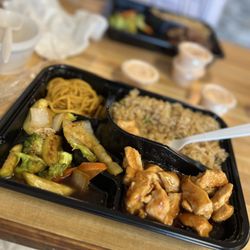 Fuji Hibachi Express - No. 2 Hibachi Chicken