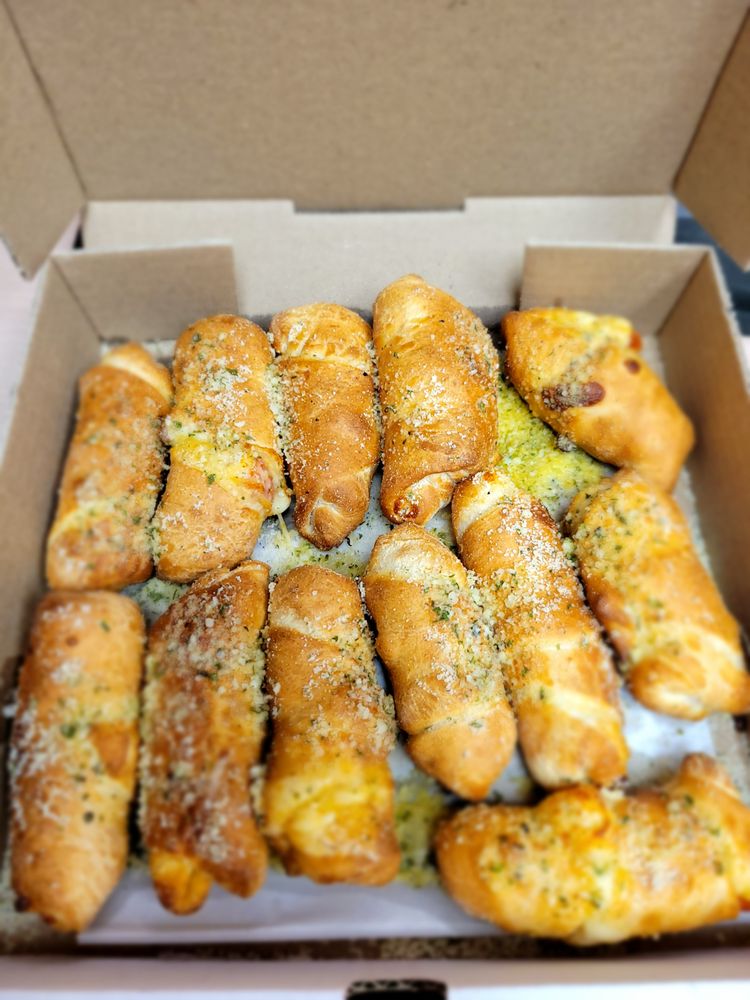 Dan's Pizza