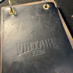 Vintage Room - Logo