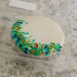 Gluten free frosted cookie BEST ever Gluten free frosted cookie BEST ever