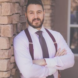 Valley Spinal Care - Owner and Chiropractor, Dr Mike Andreula