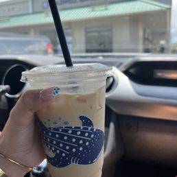 pistachio coconut latte