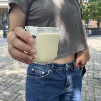 Ando Patisserie - Earl Grey Panna Cotta / - Desserts Near Me - New York, New York Ando Patisserie - Earl Grey Panna Cotta / - Desserts Near Me - New York, New York