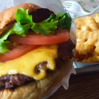 Shake Shack River North - So good! - Burgers Near Me - Chicago, Illinois Shake Shack River North - So good! - Burgers Near Me - Chicago, Illinois