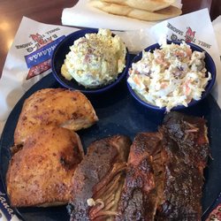 Bandana's Bar B-Q - Saint Peters - Rib & chicken combo