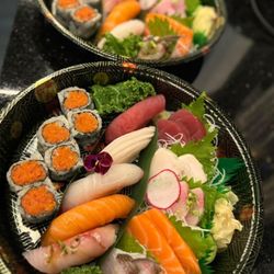 Yokohama sushi and hibachi - Sushi and sashimi combo