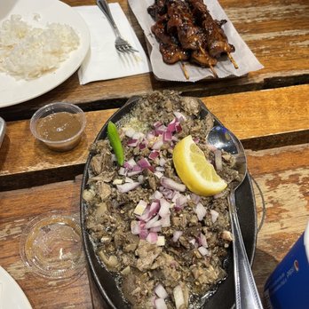 Isla Restaurant - Sisig Silog - Filipino Near Me - Newark, California Isla Restaurant - Sisig Silog - Filipino Near Me - Newark, California