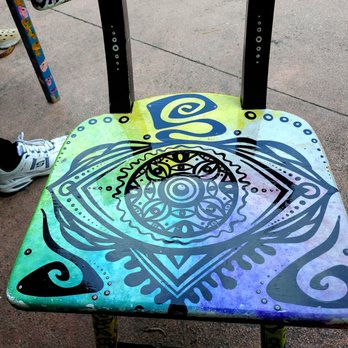 Coz Coffee Roasting Company - Exterior chair decor - Coffee & Tea Near Me - Cozumel, ROO