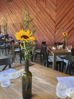 Tiger Mountain Vineyards & Wedding Venue by null