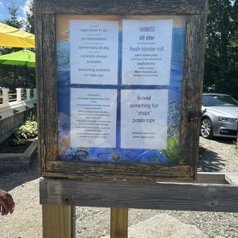 Oarweed Restaurant - Seafood Near Me - Ogunquit, Maine