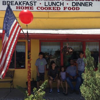 Farmhouse Restaurant - American Near Me - Benson, Arizona Farmhouse Restaurant - American Near Me - Benson, Arizona