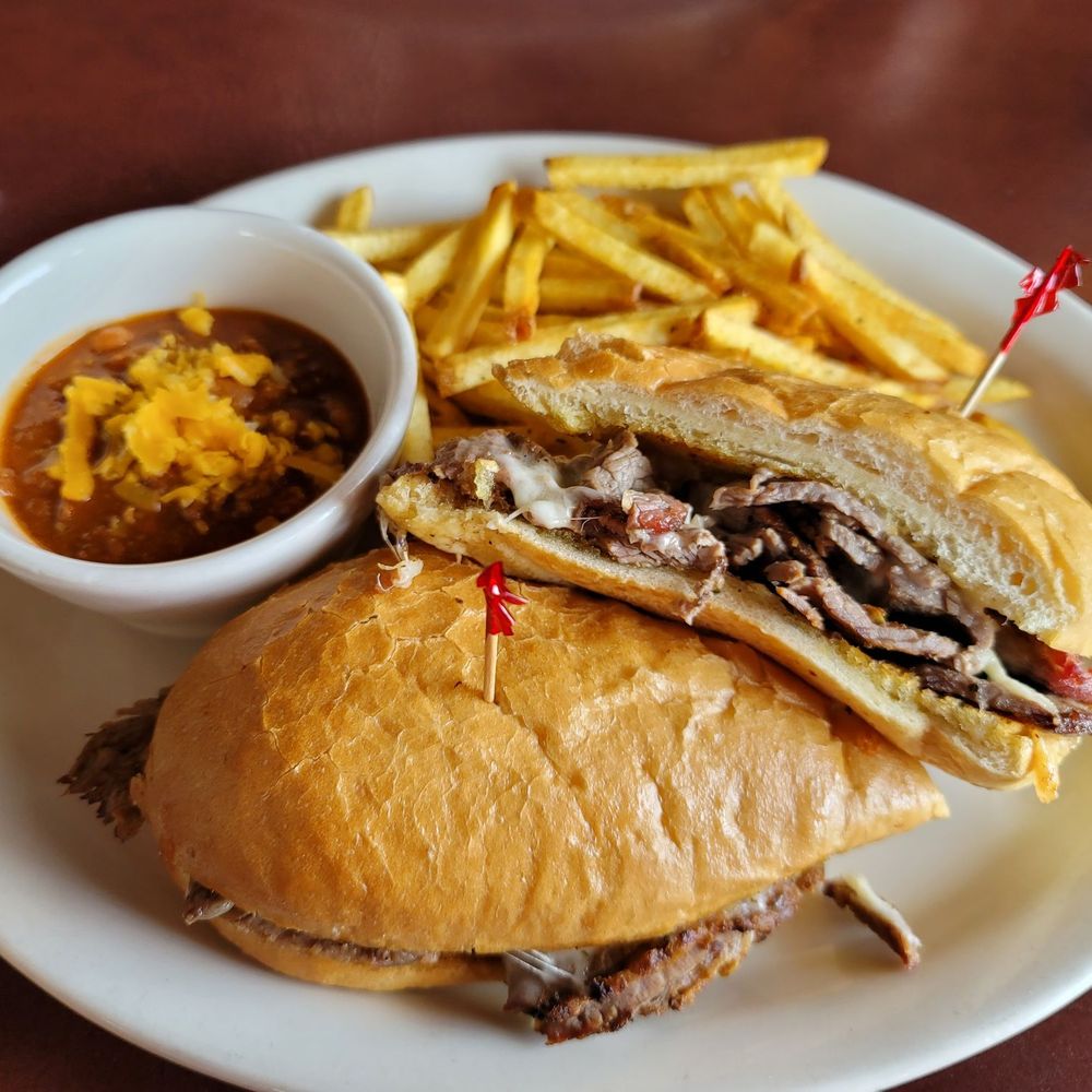 Jose's Country Kitchen - Tri Tip sandwich with homemade Fry's - eaten by Foodnando - American Near Me - Paso Robles, California Jose's Country Kitchen - Tri Tip sandwich with homemade Fry's - eaten by Foodnando - American Near Me - Paso Robles, California