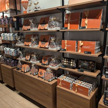 Läderach - Chocolatiers & Shops Near Me - New York, New York Läderach - Chocolatiers & Shops Near Me - New York, New York