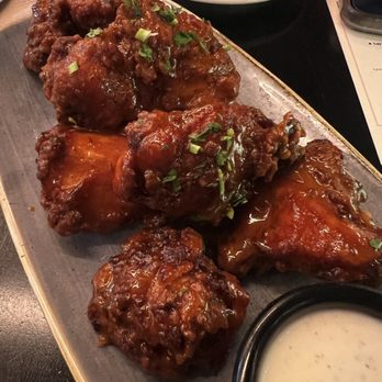 Von's 1000Spirits - Boneless wings! Damn Good Wings - New American Near Me - Seattle, Washington Von's 1000Spirits - Boneless wings! Damn Good Wings - New American Near Me - Seattle, Washington