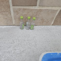 Holiday Inn Quincy - Alcohol bottles by the pool