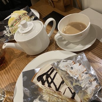 HARBS SoHo - Milk tea and banana cream pie - Bakeries Near Me - New York, New York