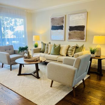 Stage the Bay - Oakland Condo Living Room - Home Staging Near Me Stage the Bay - Oakland Condo Living Room - Home Staging Near Me