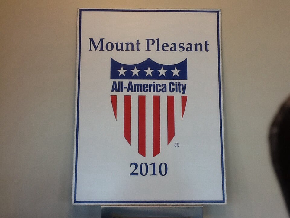 MOUNT PLEASANT REGIONAL AIRPORT Updated August 2024 700 Faison Rd
