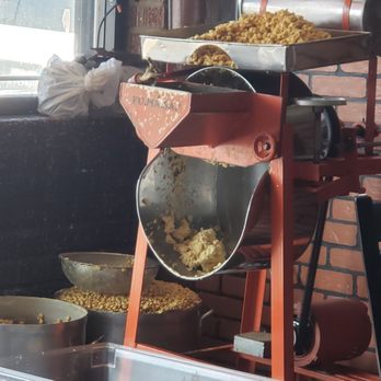 Daisy's Restaurant - They are grinding the corn for handmade tortillas, wow you don't see this anymore. - Mexican Near Me - Los Angeles, California Daisy's Restaurant - They are grinding the corn for handmade tortillas, wow you don't see this anymore. - Mexican Near Me - Los Angeles, California