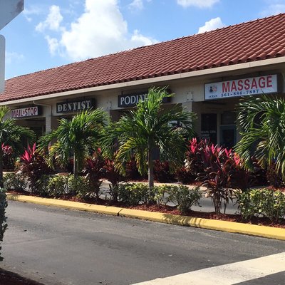 Green Massage by null