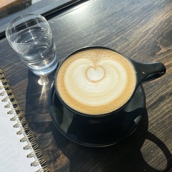 Fior di Latte - 12 oz spanish latte - Cafes Near Me - Burnaby, British Columbia