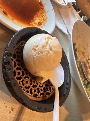 Taste of Mulan Asian Fusion by null