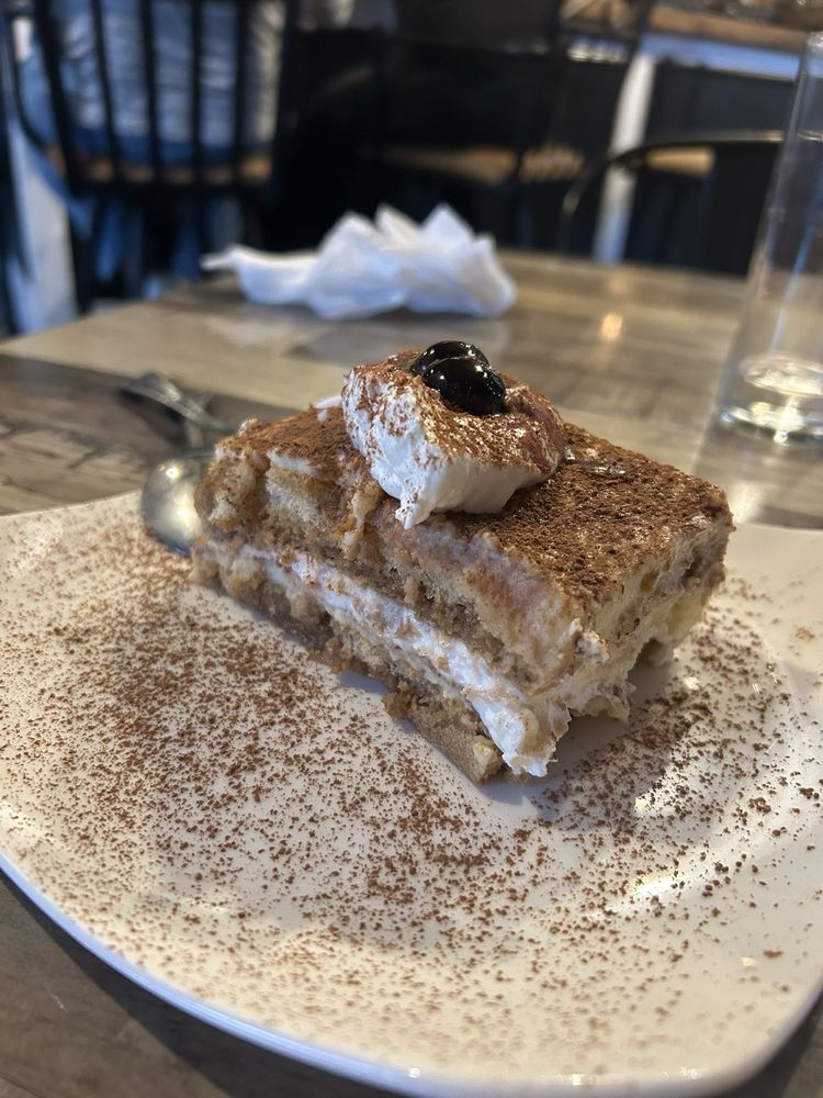 Aroma Restaurant And Wine Bar