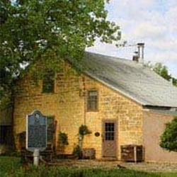 Palo Alto Creek Farm - Palo Alto Creek Farm Bed and Breakfast is a great Texas Getaway