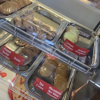 Butteriffic Bakery & Cafe - Bakeries Near Me - Memphis, Tennessee