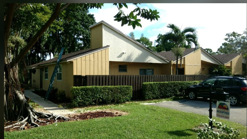 Slide of Landis Roofing Services