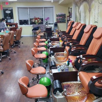 Lovely Nails - Nail Salons Near Me - Southampton, Pennsylvania