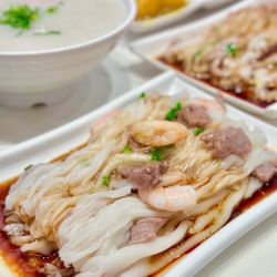 Millstone Rice Rolls - Millstone Rice Rolls - shrimp w/ seasoned beef rice roll