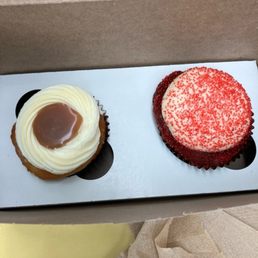 Red velvet and vanilla carmel