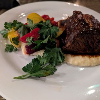 Perch - Boeuf Bordelaise - Lounges Near Me - Los Angeles, California Perch - Boeuf Bordelaise - Lounges Near Me - Los Angeles, California