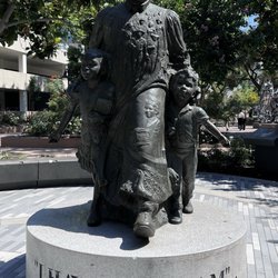 Martin Luther King Jr. statue