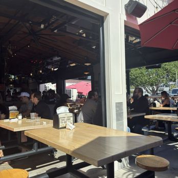 Los Molinos Beer - Brewpubs Near Me - San Clemente, California Los Molinos Beer - Brewpubs Near Me - San Clemente, California