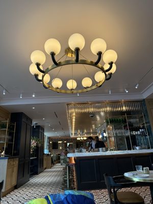 BISTRO DU JOUR by null