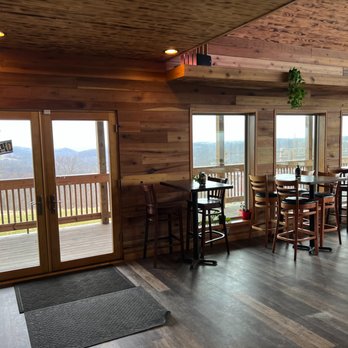 Moss Farms Winery - a dining room with a view - Wineries Near Me - Wheeling, West Virginia Moss Farms Winery - a dining room with a view - Wineries Near Me - Wheeling, West Virginia