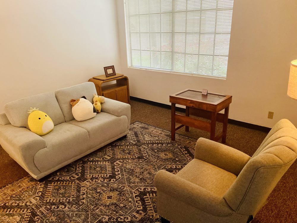 Catalina Family Therapy - grief counselor in Camarillo, CA