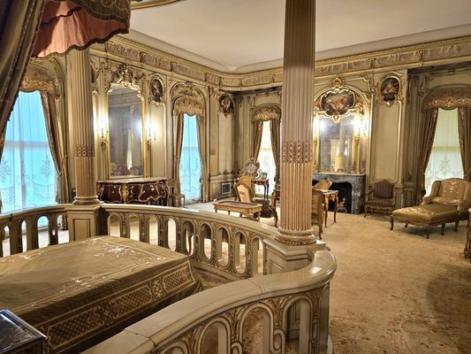 Vanderbilt Mansion National Historic Site by null