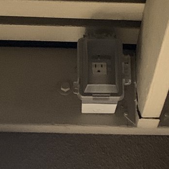 R & J Electric - Electricians Near Me R & J Electric - Electricians Near Me