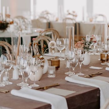 The Creative's Loft - Table set - Party & Event Planning Near Me - Miami, Florida The Creative's Loft - Table set - Party & Event Planning Near Me - Miami, Florida