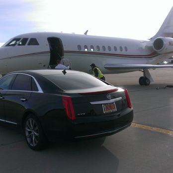 Fiona's Carriage - Limos Near Me