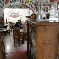 Café Javier's - La entrada a la cafeteria