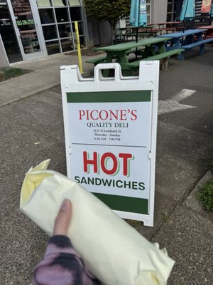 Picone’s Quality Deli by null